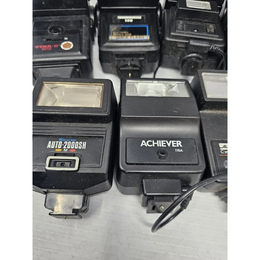 LOT of‎ 9 Mixed Film and Digital Camera Flashes Alfon, Vivrtar, Argus, & More